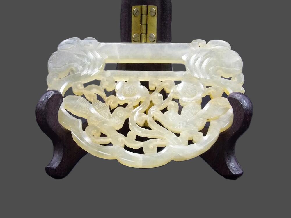 Beautiful Chinese Carved Nephrite Jade Openwork Bird and Flower Plaque